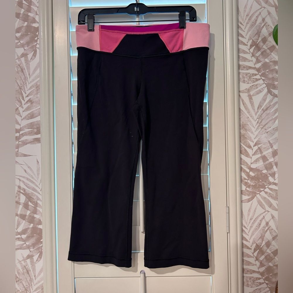 Lululemon Y2K Gather & Crow Crop *Full-On Luon* Size 10 - Picture 3 of 7